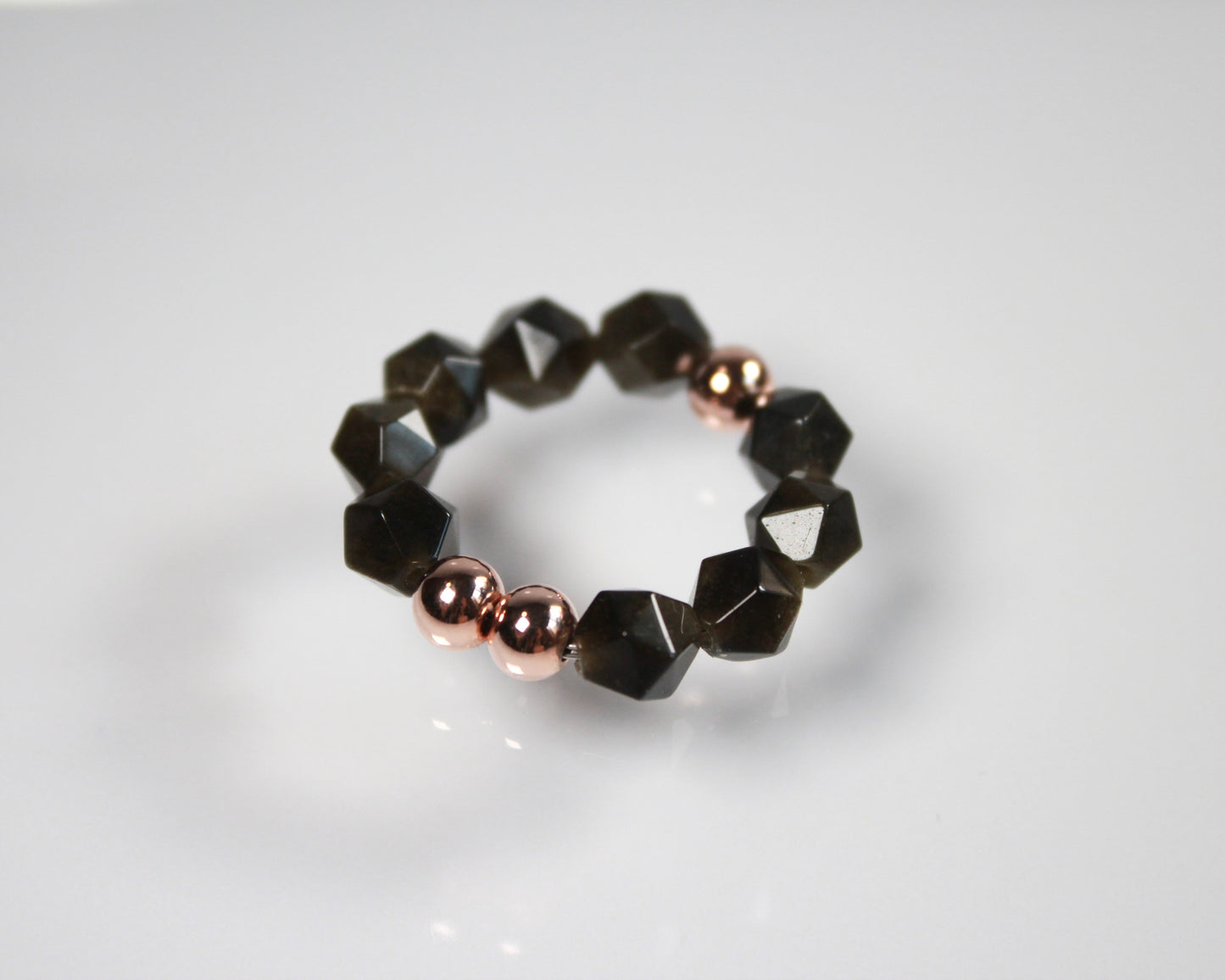 -潜在能力の開花へ導く黒曜石-オブシディアン：Multifaceted cut ring