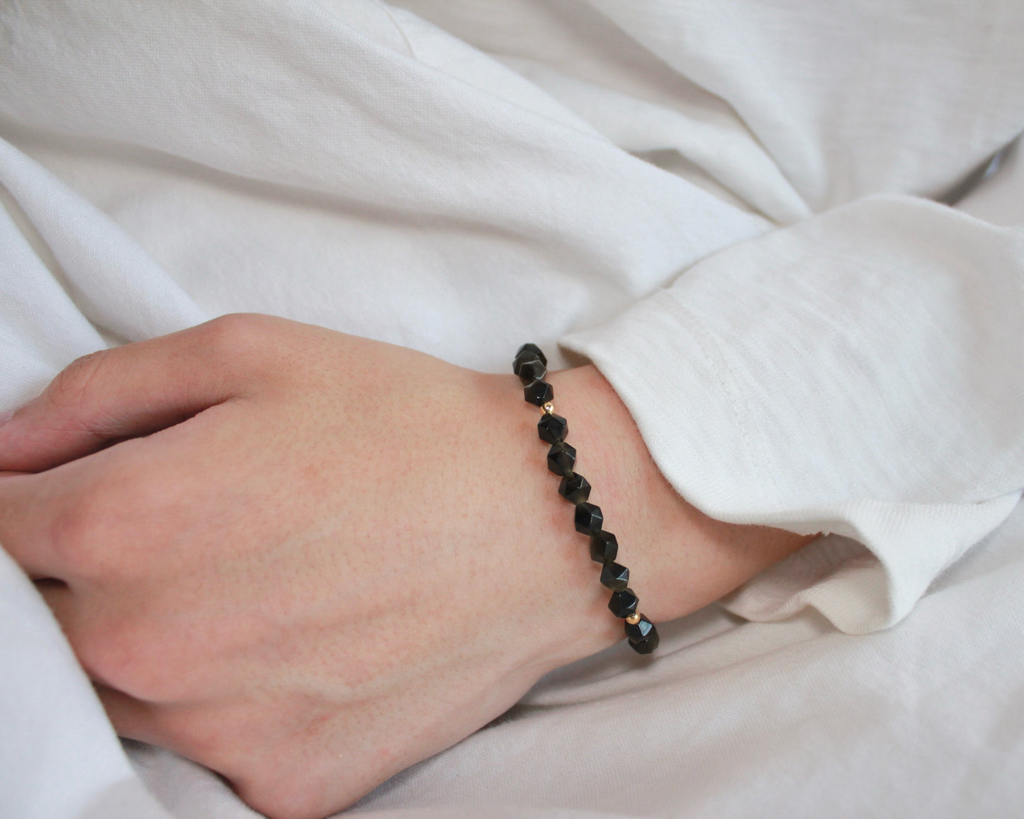 -潜在能力の開花へ導く黒曜石-オブシディアン：Multifaceted cut bracelet