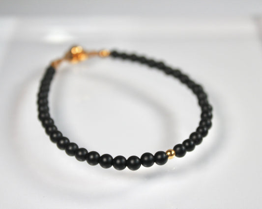 -目標達成へ導く黒瑪瑙-フロストオニキス：Matte black bracelet