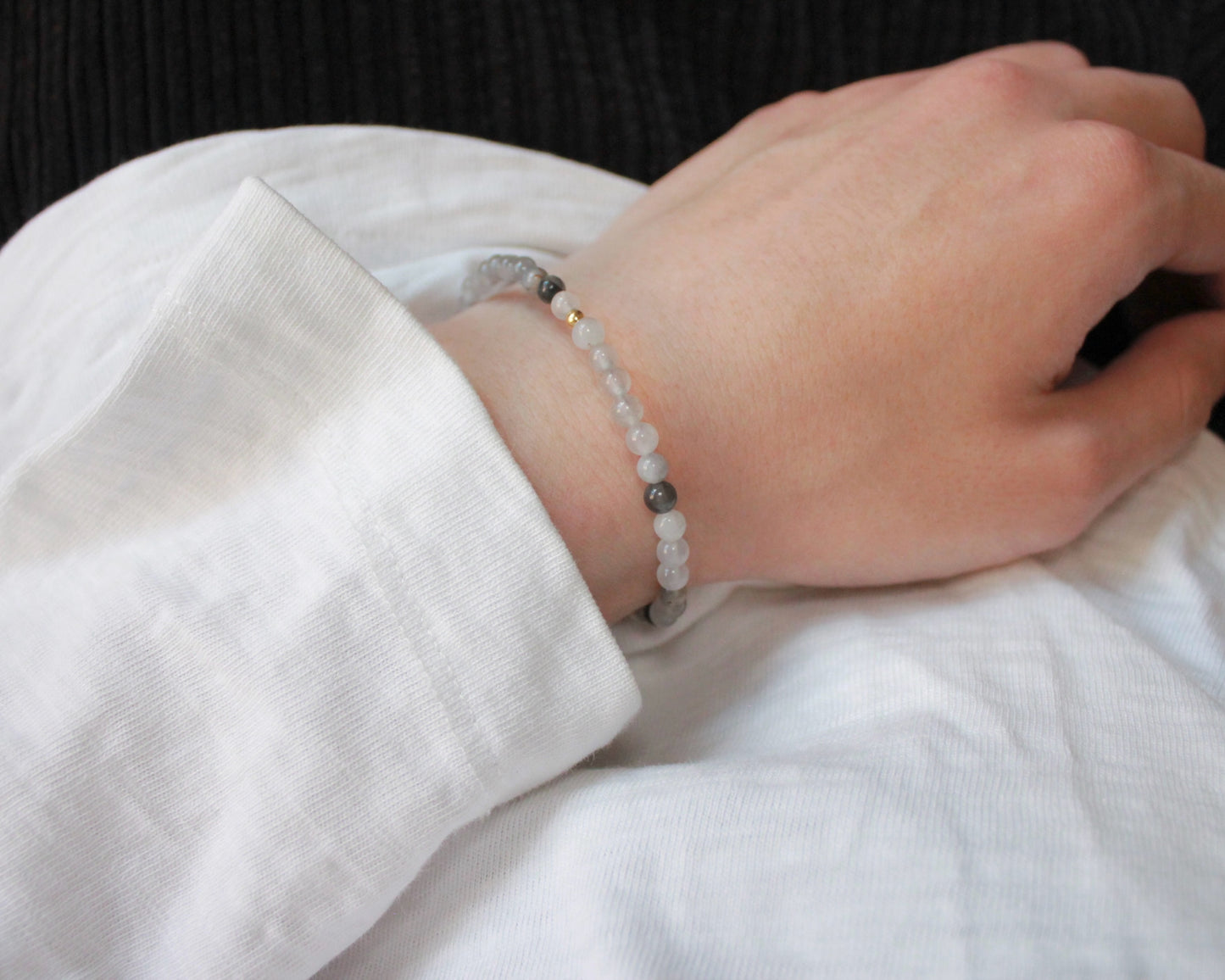-自然体の自分へと導く灰色水晶-グレークォーツ：Smoke Clear bracelet