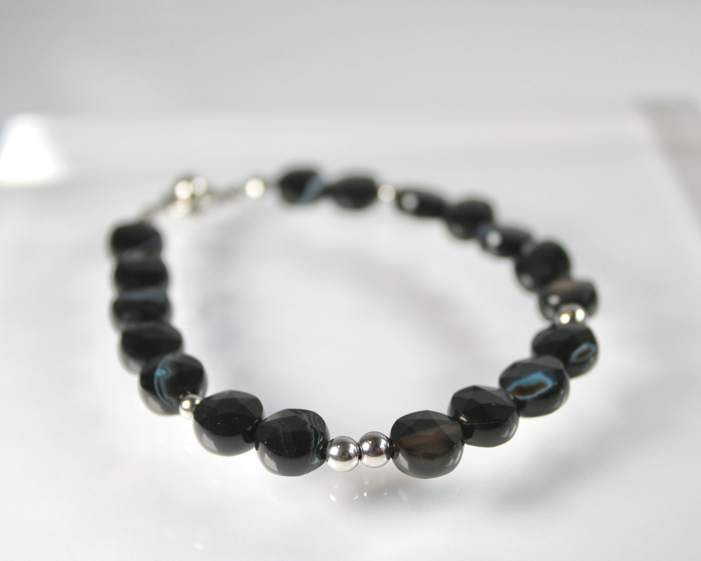 -目標達成へ導く縞瑪瑙-ストライプオニキス：Coin cut bracelet