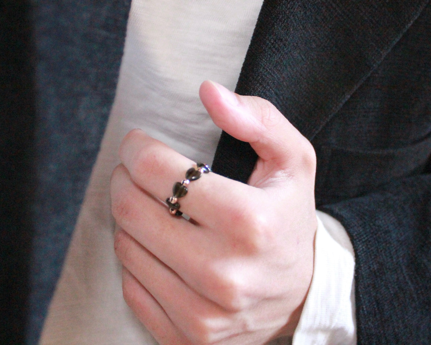 -潜在能力の開花へ導く黒曜石-オブシディアン：Heart cut ring