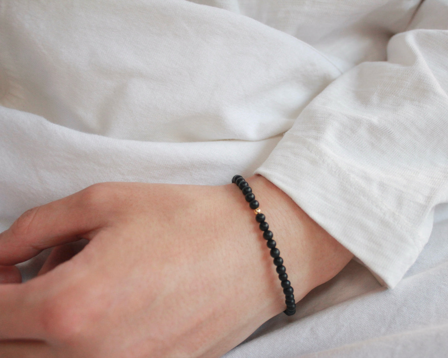 -目標達成へ導く黒瑪瑙-フロストオニキス：Matte black bracelet