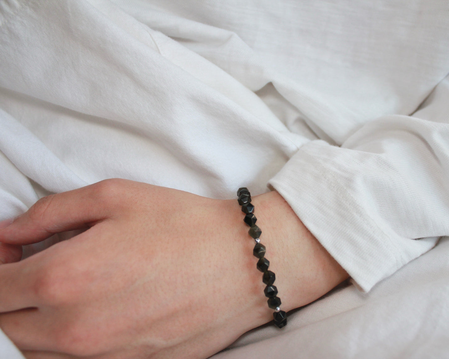 -潜在能力の開花へ導く黒曜石-オブシディアン：Multifaceted cut bracelet