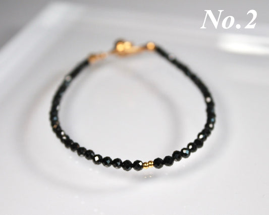 -守護と成功の尖晶石-ブラックスピネル： Sparkling black bracelet