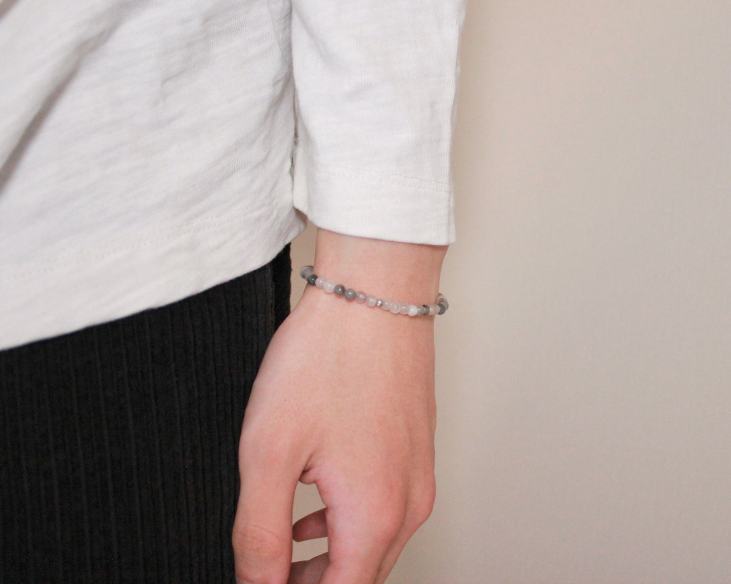 -自然体の自分へと導く灰色水晶-グレークォーツ：Smoke Clear bracelet