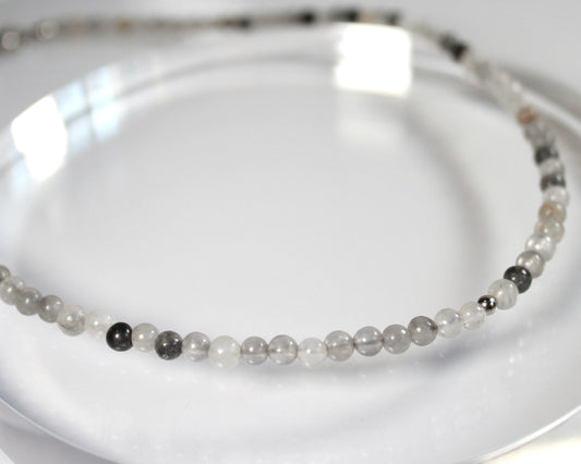 -自然体の自分へと導く灰色水晶-グレークォーツ：Smoke Clear necklace