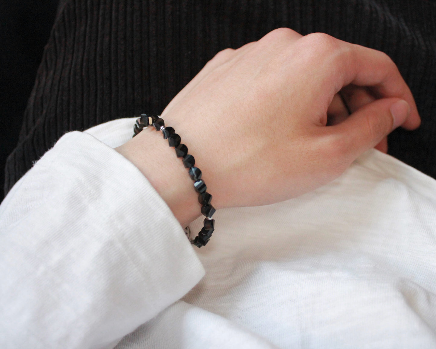 -目標達成へ導く縞瑪瑙-ストライプオニキス：Twist cut bracelet