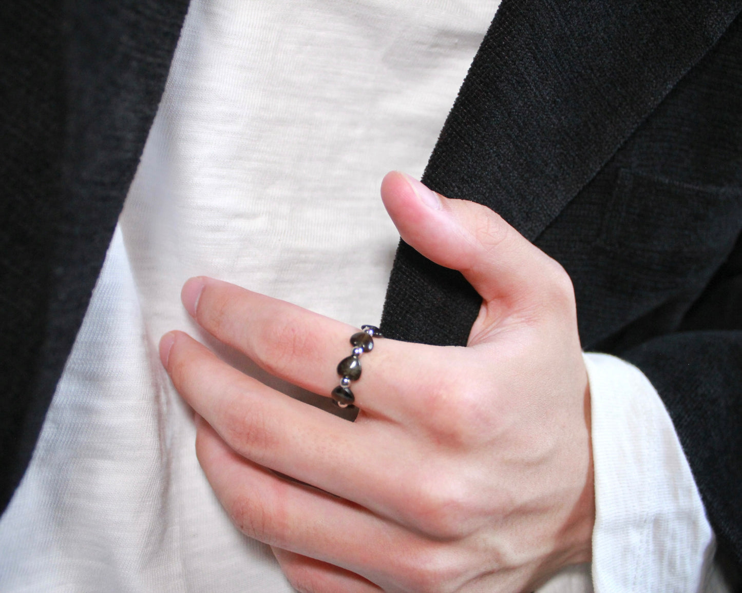 -潜在能力の開花へ導く黒曜石-オブシディアン：Heart cut ring