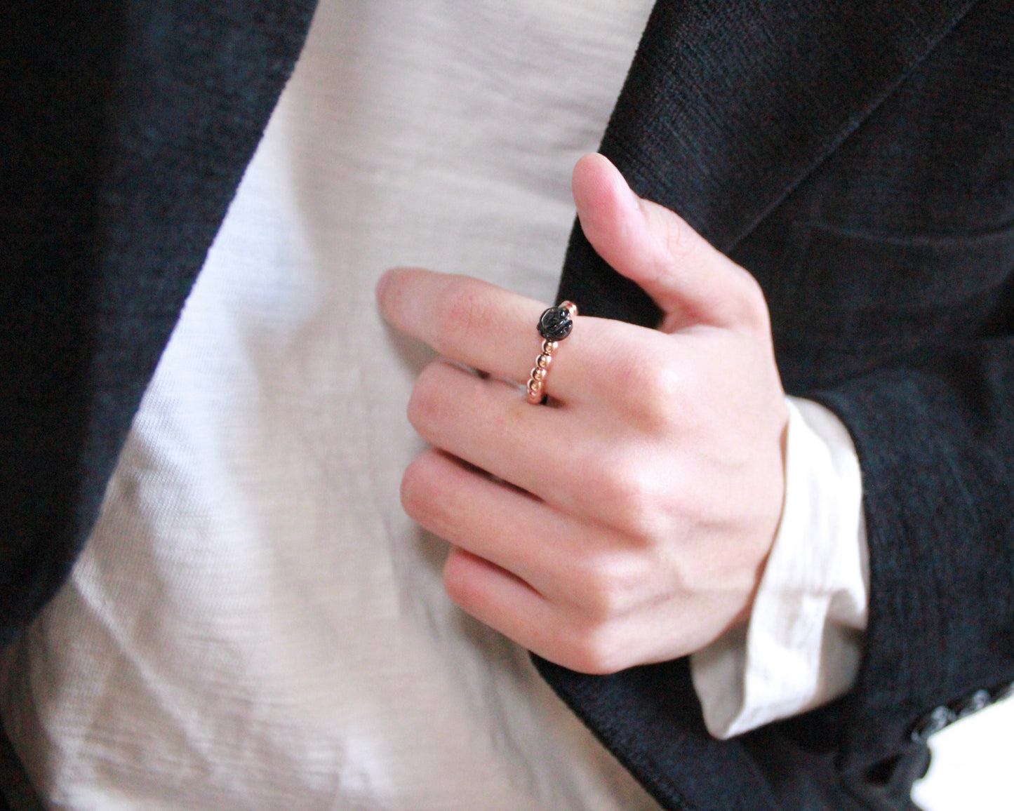 -目標達成へ導く黒瑪瑙-オニキス：Black rose ring