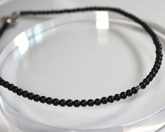 -目標達成へ導く黒瑪瑙-フロストオニキス：Matte black necklace