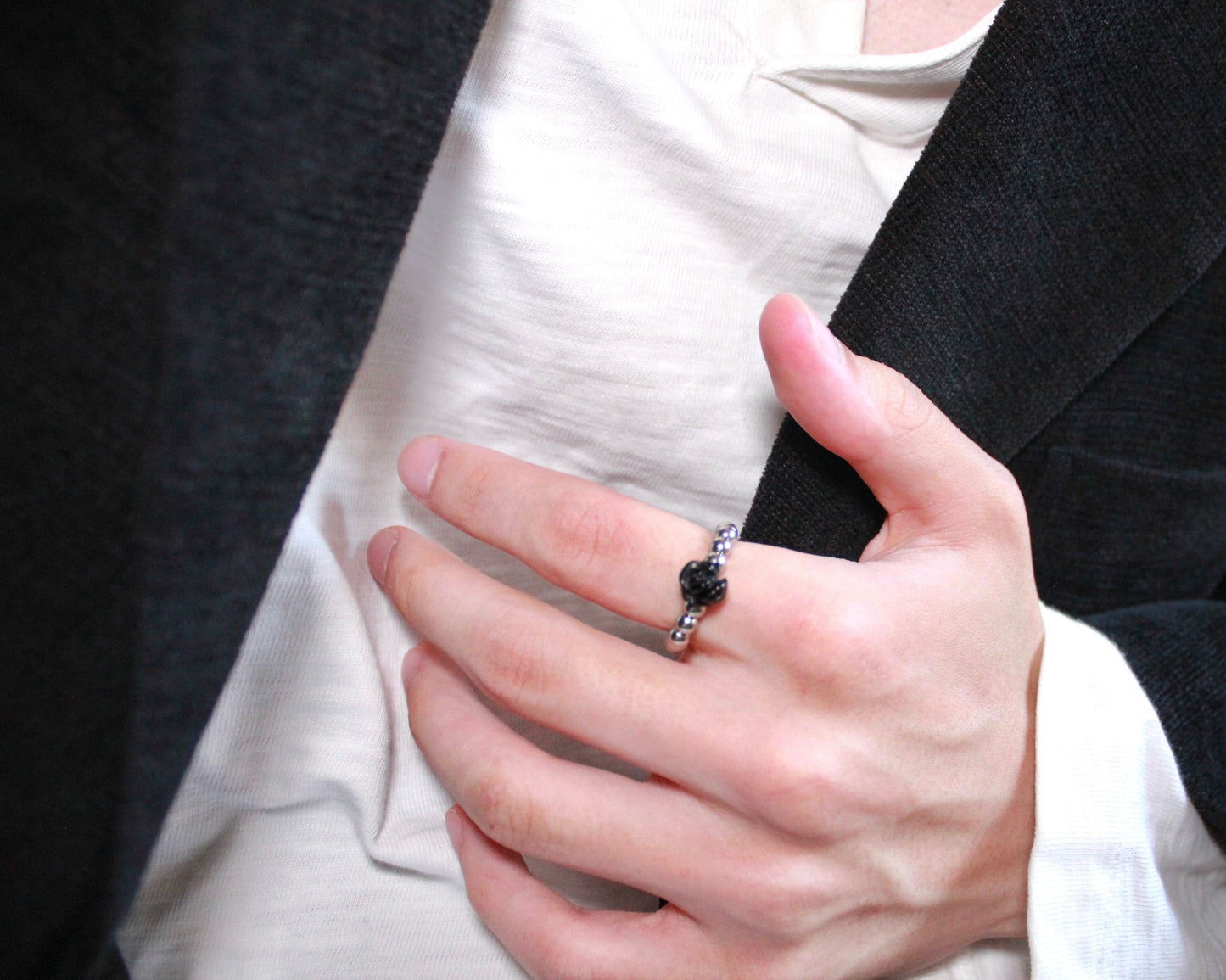 -目標達成へ導く黒瑪瑙-オニキス：Black rose ring