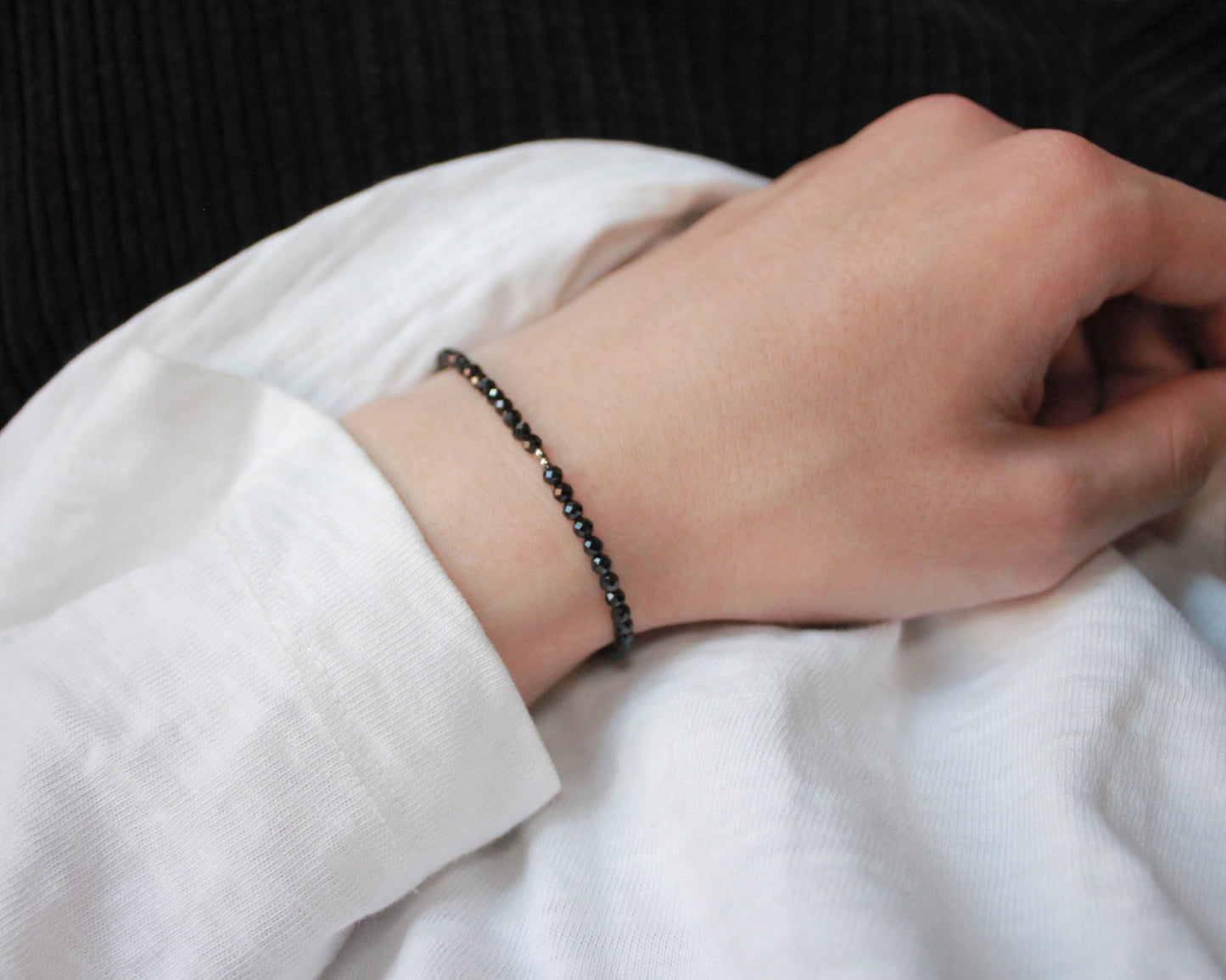 -守護と成功の尖晶石-ブラックスピネル： Sparkling black bracelet